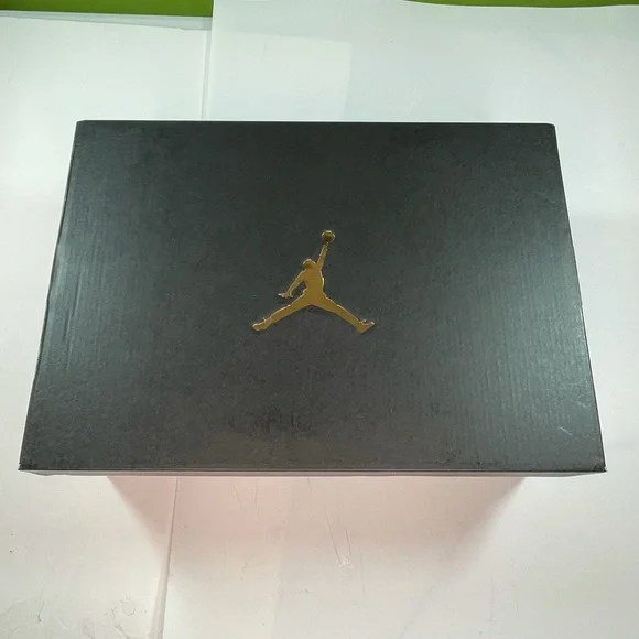 Air Jordan 1 Mid SE Mens Size 10 Basketball Sneakers Chili Red Shoes - Picture 11 of 12